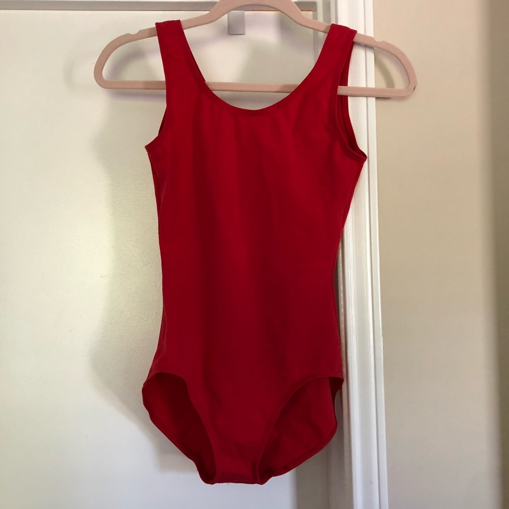 Red Tank Leo